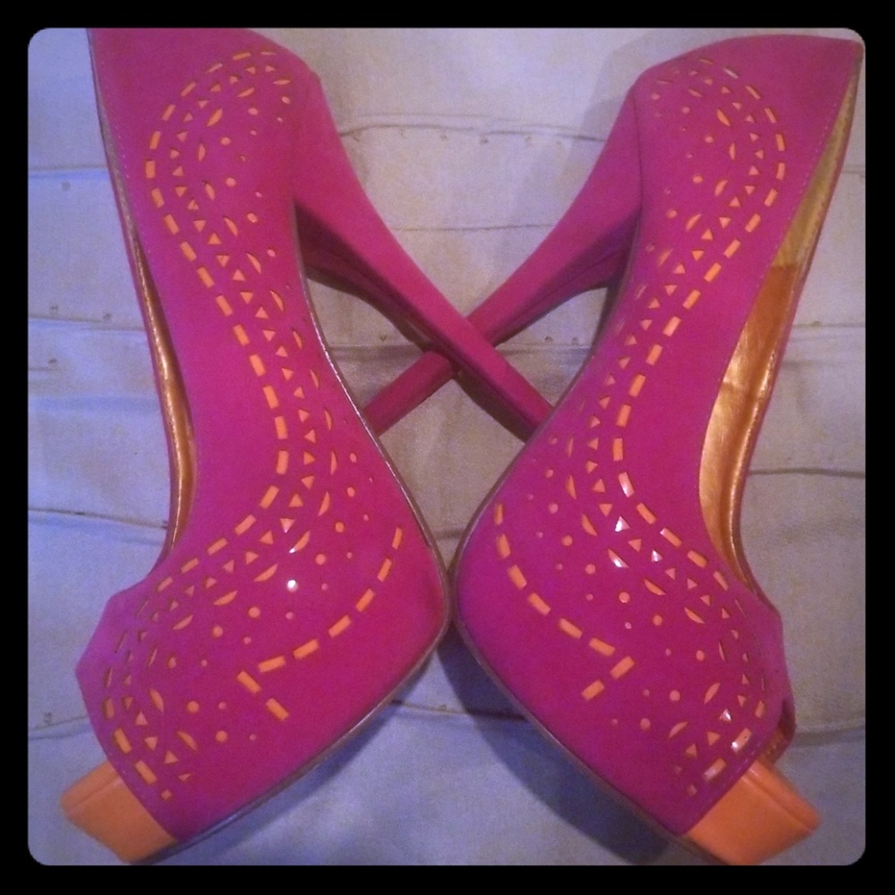 Platform hot pink & orange heels 🧚‍♀️